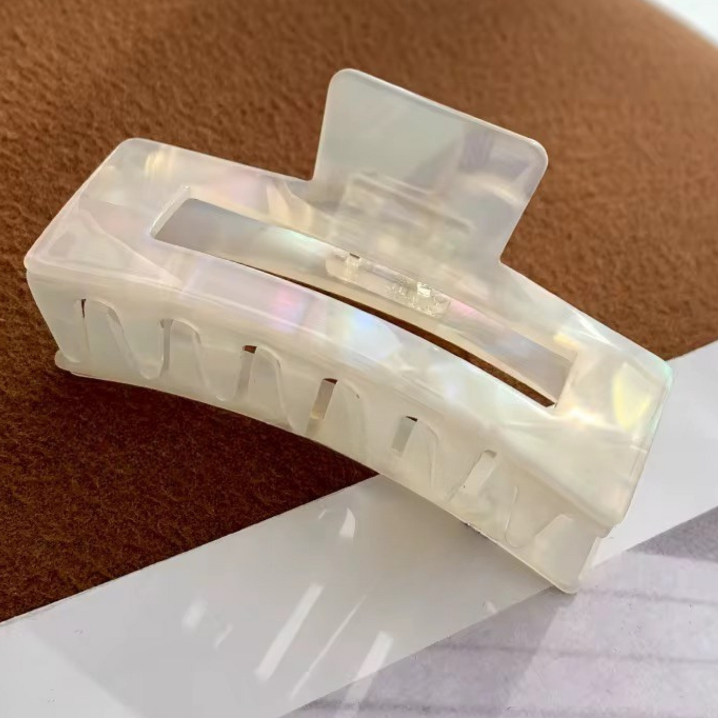 Claw Clip - X-Large Pearl